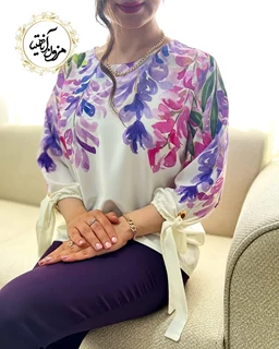 شومیز آستین واشری سفید طرح لیلیوم آبرنگی
