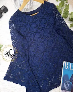 شومیز آستین شمشیری سرمه ای طرح گیپور زرین