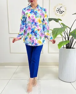 شومیز جلو دکمه سفید طرح گلبرگ آبرنگی سیتا