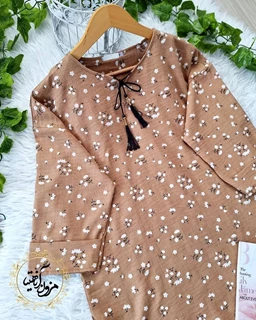 تونیک جلو بسته شکلاتی طرح گل گچی نرمینه