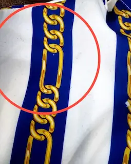 تونیک پنج دکمه سفید سایز بزرگ طرح راه راه زنجیری کاربنی سایز-8-تخفیفی