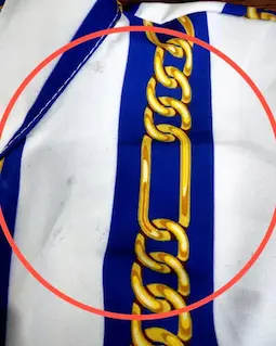 تونیک پنج دکمه سفید سایز بزرگ طرح راه راه زنجیری کاربنی سایز-8-تخفیفی