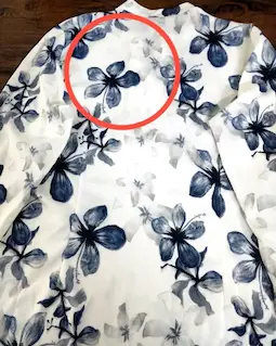 تونیک پنج دکمه سفید سرمه ای طرح گلدار محیا سایز-8-تخفیفی