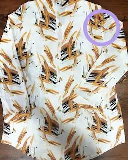 تونیک پنج دکمه سفید طرح نسکافه ای خطی آبرنگی مهشید سایز-5-تخفیفی