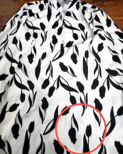 تونیک پنج دکمه سفید طرح گل لاله مشکی سایز-5-تخفیفی