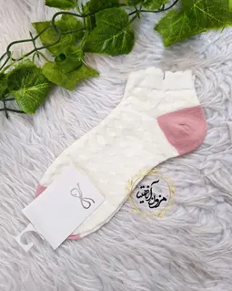 جوراب زنانه سفید طرح پاشنه صورتی