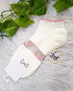 جوراب زنانه سفید طرح یک راه توری توت فرنگی