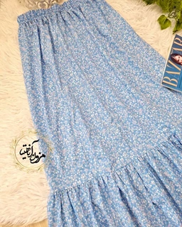 دامن پاچین دار آبی طرح گلهای ریز سفید پونه