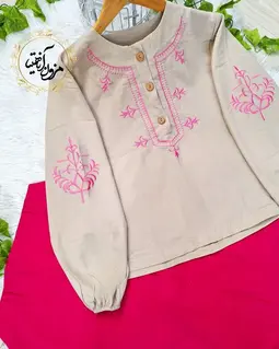 ست شومیز و دامن کرم سرخابی طرح گلدار ریز ژیلا