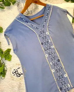 شومیز آستین افتاده آبی درباری طرح یراق دوزی