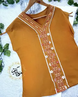 شومیز آستین افتاده خردلی طرح یراق دوزی