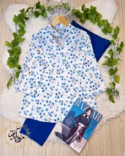 شومیز آستین سه دکمه سفید طرح برگ و گلبرگ آبی آندریا