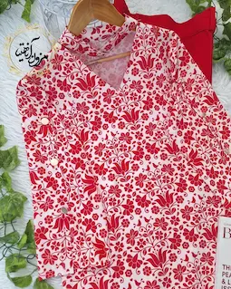 شومیز آستین سه دکمه سفید طرح طرح گلهای قرمز گلاره
