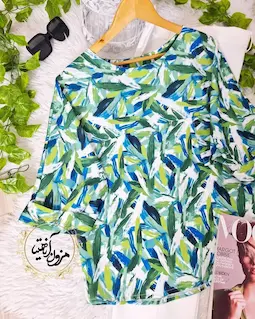 شومیز آستین سه ربع سفید طرح خطی آبرنگی سبز ویرا