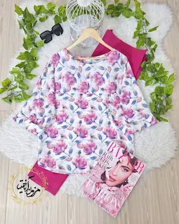 شومیز آستین سه ربع سفید طرح گلهای سرخابی رزان