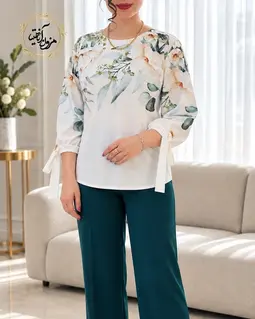 شومیز آستین واشری ریزشی سفید طرح برگ سبز و رز کرم نامیلا