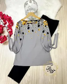 شومیز آستین واشری ریزشی طوسی نسکافه ای طرح شکوفه باران سایز-4-تخفیفی