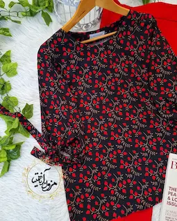 شومیز آستین واشری زمینه مشکی طرح انار ریز شاخه طلایی ماهک