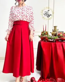 شومیز آستین واشری سفید طرح انار ریز نارمک