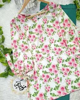 شومیز آستین واشری سفید طرح گلهای صورتی گلاب