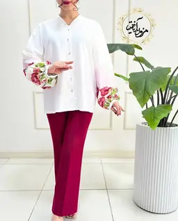 شومیز آستین پفی سفید طرح شاخه گل رز سرخابی نونا