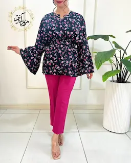 شومیز آستین کلوش زمینه مشکی طرح رزالین