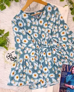شومیز آستین کلوش سبز فیروزه ای طرح گلهای سفید دینا