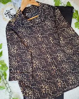 شومیز آستین کیمونو نسکافه ای قهوه ای طرح باکسی پلنگی