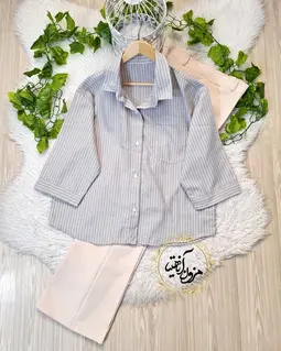 شومیز باکسی طوسی روشن سفید طرح راه راه کیانا