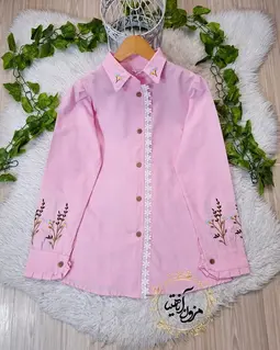 شومیز جلو دکمه دانتل دار صورتی طرح گلدوزی صحرا