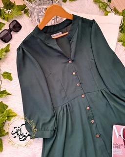 شومیز جلو دکمه سبز تیره طرح پایین چین گلناز