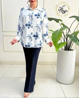 شومیز جلو دکمه سفید سرمه ای طرح گلدار محیا