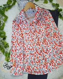 شومیز جلو دکمه سفید طرح ریسه برگ و شکوفه های مرجانی ماهیدا