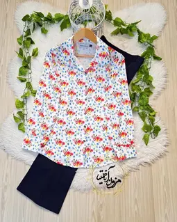 شومیز جلو دکمه سفید طرح گلهای قرمز و آبی و زرد ساوام