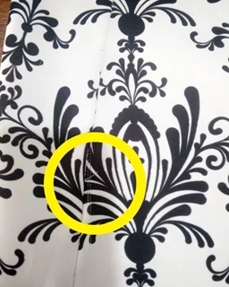 شومیز جلو دکمه سفید مشکی طرح گلامور سایز-L-تخفیفی