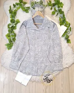 شومیز جلو دکمه طوسی سفید طرح راه راه پروانه