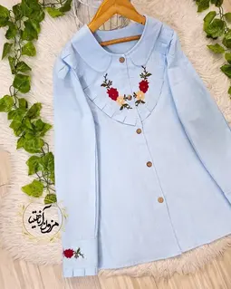 شومیز جلو دکمه لینن آبی طرح گلدوزی 