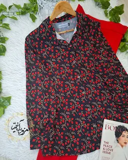 شومیز جلو دکمه مشکی طرح انار شاخه طلایی ریز