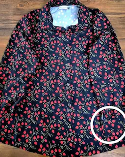 شومیز جلو دکمه مشکی طرح انار شاخه طلایی ریز ماهک سایز-5-تخفیفی