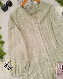 شومیز جلو دکمه پاچین دار سبز طرح ریسه گل تینا