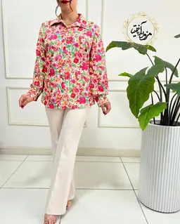 شومیز جلو دکمه کرم طرح گلهای رنگی هناسم