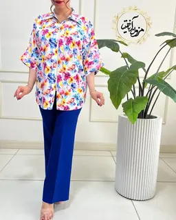 شومیز جلو زیپ دار سفید طرح بنفشه های رنگی 