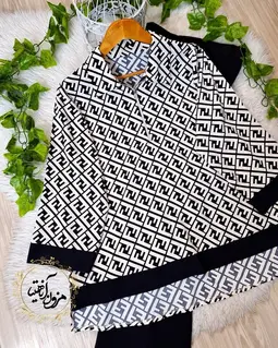 شومیز نیم زیپ سفید مشکی طرح فندی 