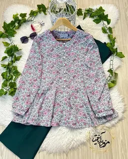 شومیز پایین کلوش سفید طرح شکوفه های پاستیلی پاپلی