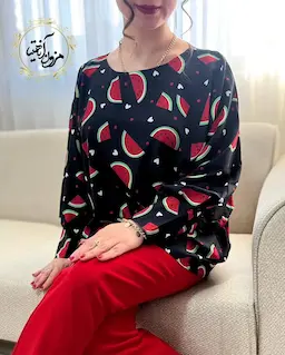 شومیز کیمونو بگ زمینه مشکی طرح هندونه ای و قلب ریز آسوده