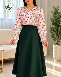 شومیز یقه خورشیدی سفید طرح رزهای صورتی یوتاب