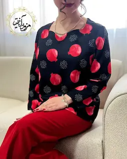 شومیز یقه دلبری مشکی طرح انار خال خالی کیارا