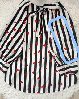 شومیز یقه پاپیونی راه راه سفید مشکی قلبی سایز-3-تخفیفی