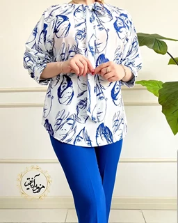 شومیز یقه پاپیونی زمینه سفید طرح پرتره سایز-2-تخفیفی