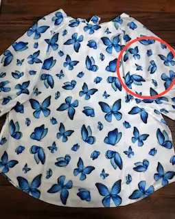 شومیز یقه پاپیونی سفید طرح پروانه کاربنی نیاز سایز-3-تخفیفی